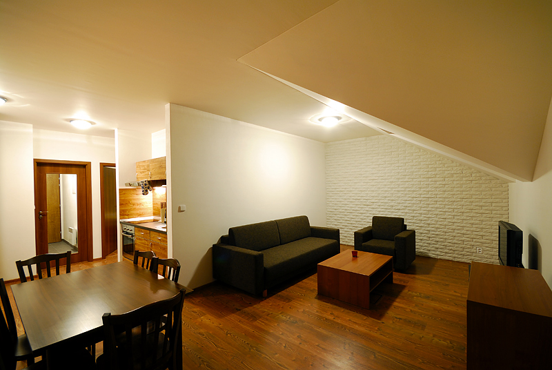1-izbový apartmán s balkónom alebo záhradou 47 m2